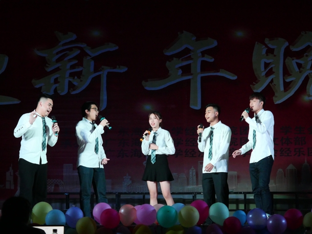 D:\Backup\桌面\新闻\1226bat365正版唯一官网举办迎新年文艺晚会(院)\4歌曲串烧(发文稿).jpg D:\Backup\桌面\新闻\1226bat365正版唯一官网举办迎新年文艺晚会(院)\4歌曲串烧(发文稿).jpg